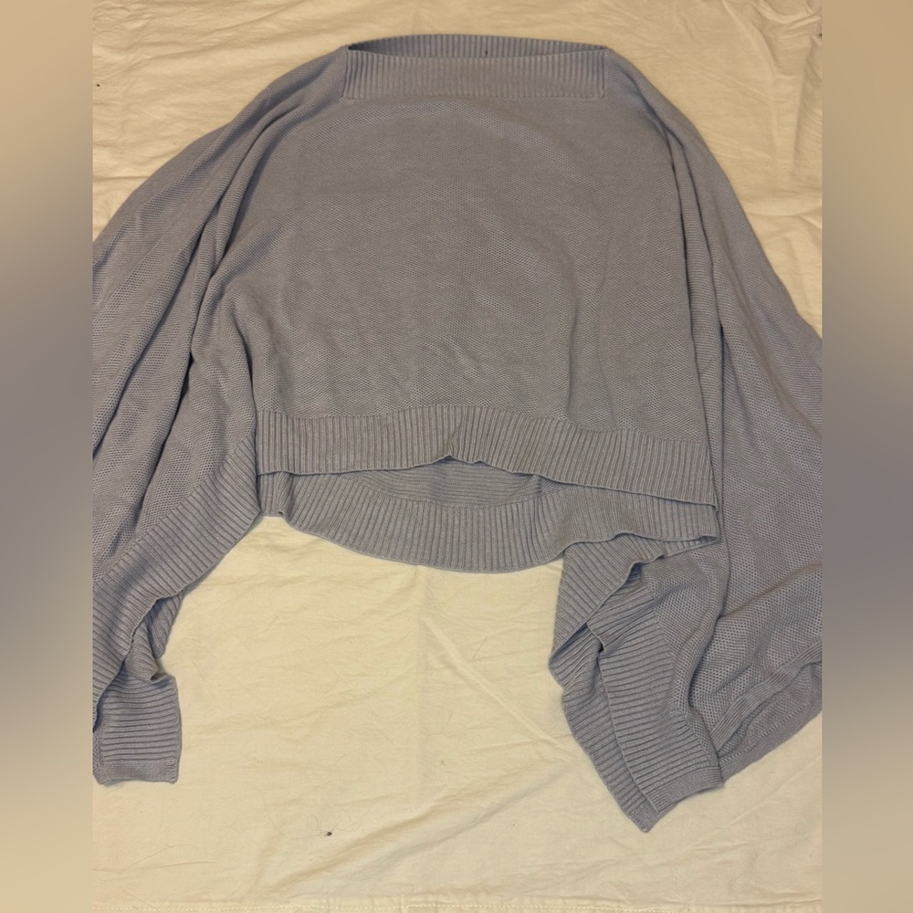Lululemon Forward Flow Cape Poncho – Light Grayish Blue – One Size